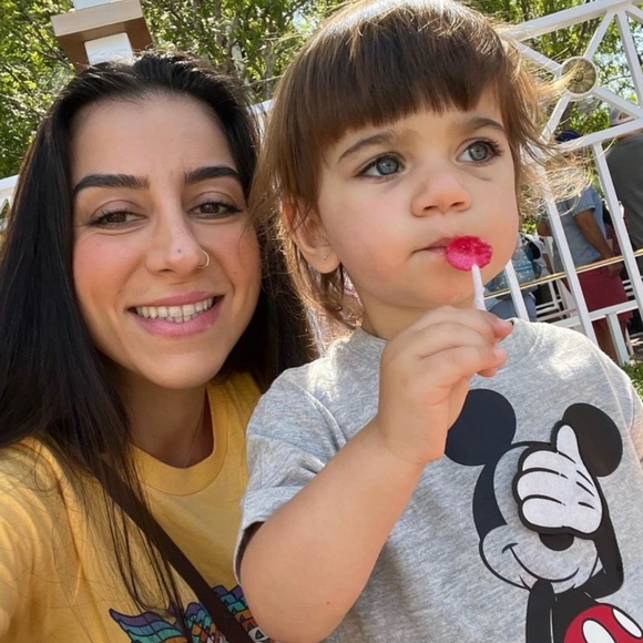 larawhite552727